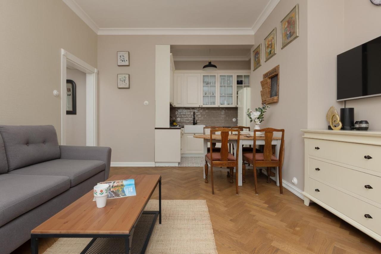 Metro Rondo Onz Apartment By Noclegi Renters Varsovia Exterior foto